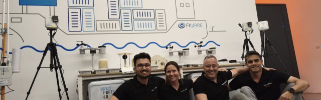 Equipo de Celestia posa en el Showroom de La Lonja de la Innovación